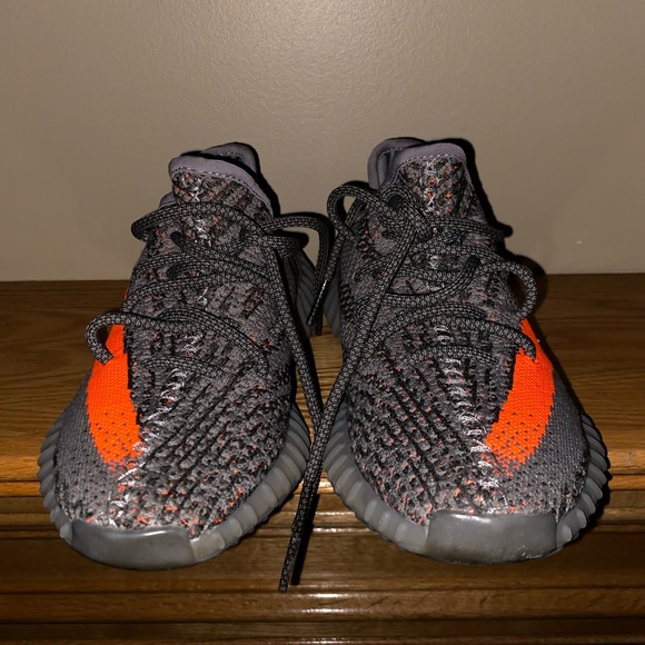 Faux Yeezy Bred CP9652 - Yeezy 350 v2 Replica | Buyyzys